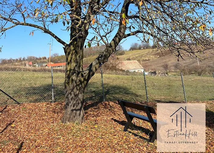 Сasa de vacaciones Estina Hill Tamási